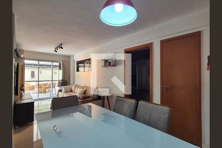 Sala  de apartamento para alugar com 2 quartos, 132m² em Recreio dos Bandeirantes, Rio de Janeiro