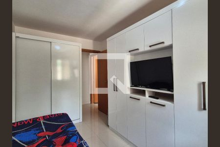Quarto  de apartamento para alugar com 2 quartos, 132m² em Recreio dos Bandeirantes, Rio de Janeiro