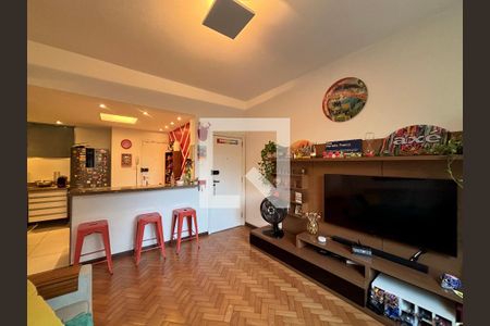 Sala de apartamento para alugar com 2 quartos, 80m² em Copacabana, Rio de Janeiro