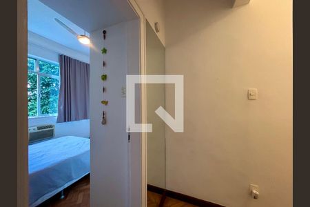 Quarto 1 - corredor de acesso de apartamento para alugar com 2 quartos, 80m² em Copacabana, Rio de Janeiro