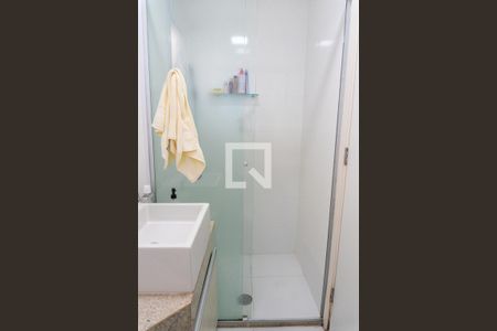 Banheiro da Suíte de apartamento para alugar com 2 quartos, 50m² em Vila Fachini, São Paulo