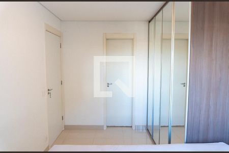 Suite de apartamento para alugar com 2 quartos, 50m² em Vila Fachini, São Paulo