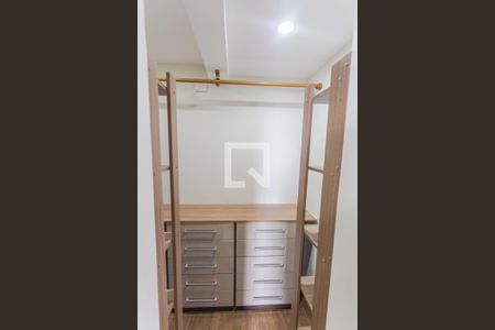 Closet da Suíte 1 de apartamento para alugar com 3 quartos, 188m² em Silveira, Belo Horizonte