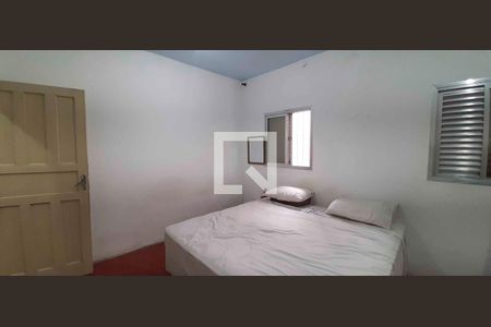 Casa à venda com 3 quartos, 160m² em Quitaúna, Osasco