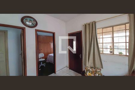 Casa à venda com 3 quartos, 160m² em Quitaúna, Osasco