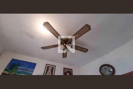 Casa à venda com 3 quartos, 160m² em Quitaúna, Osasco