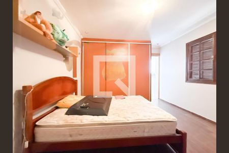 Casa à venda com 4 quartos, 300m² em Vila Missionaria, São Paulo