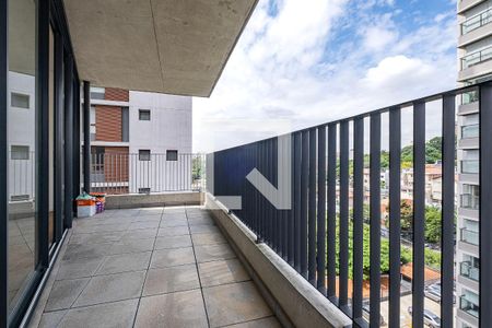 Varanda de apartamento para alugar com 2 quartos, 150m² em Jardim das Bandeiras, São Paulo