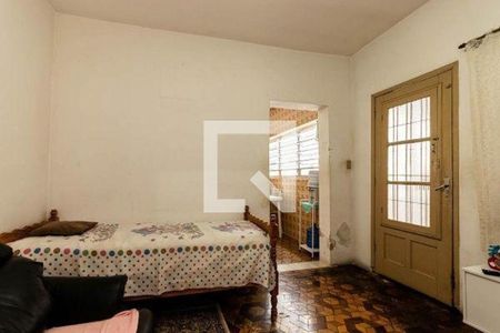 Casa à venda com 4 quartos, 278m² em Vila Dalila, São Paulo