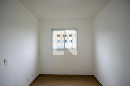 Quarto 2 de apartamento para alugar com 2 quartos, 36m² em Jardim Bandeirantes, São Paulo