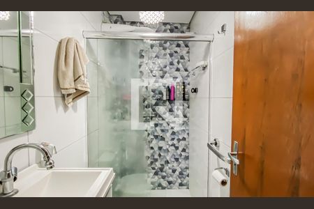 Banheiro de apartamento à venda com 1 quarto, 32m² em Vila Ré, São Paulo