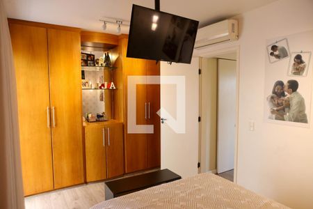 Casa à venda com 2 quartos, 159m² em Rio Pequeno, São Paulo