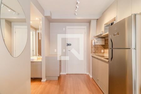 Cozinha de apartamento para alugar com 1 quarto, 29m² em Pinheiros, São Paulo