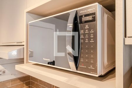 Cozinha de apartamento para alugar com 1 quarto, 29m² em Pinheiros, São Paulo