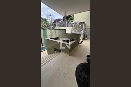 Casa para alugar com 3 quartos, 400m² em Campo Belo, São Paulo