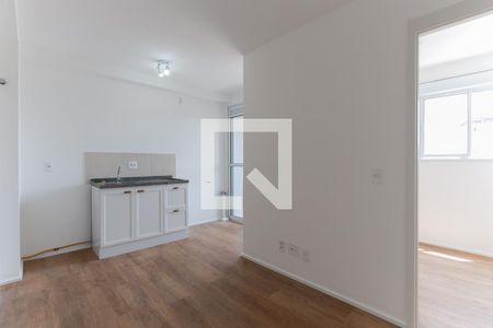 Sala/Cozinha de apartamento para alugar com 2 quartos, 37m² em Parada Inglesa, São Paulo