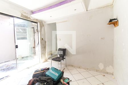 Quarto 2 de casa para alugar com 2 quartos, 90m² em Jardim Sao Carlos (zona Leste), São Paulo