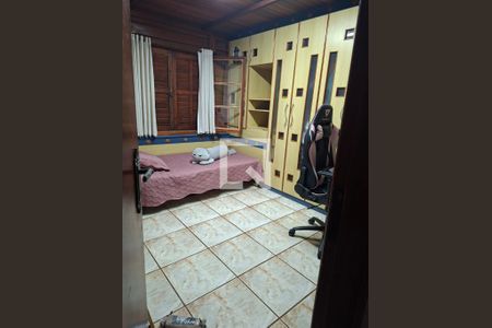 Quarto de casa de condomínio à venda com 4 quartos, 230m² em Loteamento Caminhos de San Conrado (Sousas), Campinas