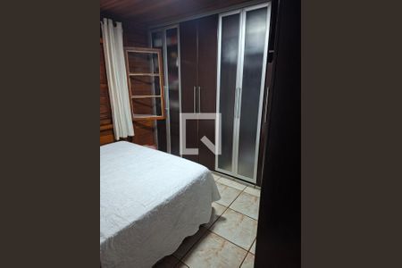 Quarto de casa de condomínio à venda com 4 quartos, 230m² em Loteamento Caminhos de San Conrado (Sousas), Campinas