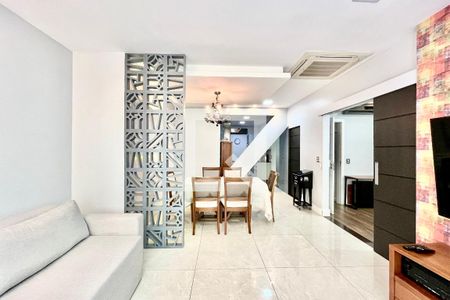 Sala  de apartamento à venda com 3 quartos, 100m² em Copacabana, Rio de Janeiro