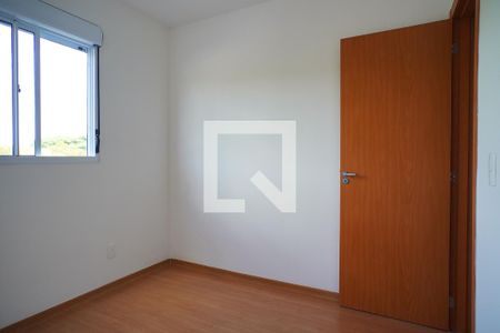 Quarto 1 de apartamento para alugar com 2 quartos, 42m² em Humaitá, Porto Alegre