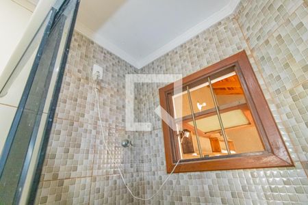 Banheiro Social de casa de condomínio para alugar com 2 quartos, 100m² em Rio Branco, Canoas