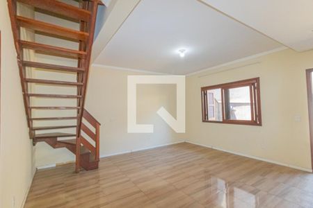 Sala de casa de condomínio para alugar com 2 quartos, 100m² em Rio Branco, Canoas