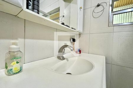 Banheiro da Suíte 1 de casa à venda com 3 quartos, 160m² em Vila Paulista, São Paulo