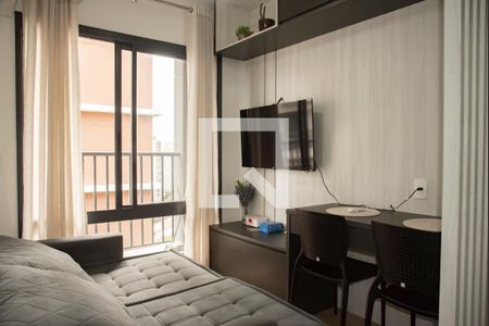 Sala de kitnet/studio para alugar com 1 quarto, 28m² em Mirandópolis, São Paulo