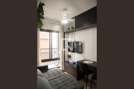 Sala de kitnet/studio para alugar com 1 quarto, 28m² em Mirandópolis, São Paulo