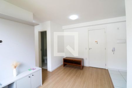 Sala / Cozinha de apartamento para alugar com 2 quartos, 43m² em Santo Amaro, São Paulo