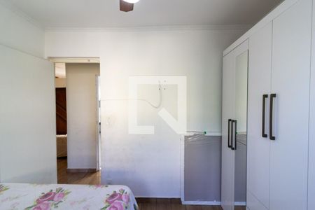 Quarto 1 de apartamento para alugar com 2 quartos, 42m² em Jardim Martini, São Paulo