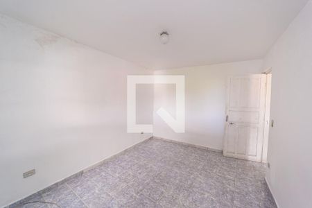 Quarto 2 de casa para alugar com 2 quartos, 55m² em Jardim Fernandes, São Paulo