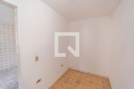 Quarto 1 de casa para alugar com 2 quartos, 55m² em Jardim Fernandes, São Paulo