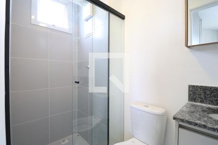 Banheiro de kitnet/studio para alugar com 1 quarto, 25m² em Barra Funda, São Paulo