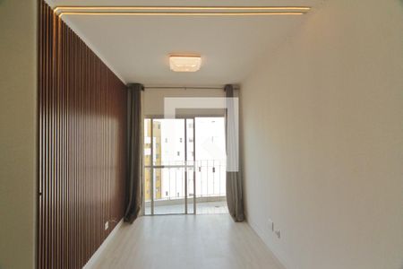 Sala de apartamento para alugar com 2 quartos, 60m² em Chora Menino, São Paulo