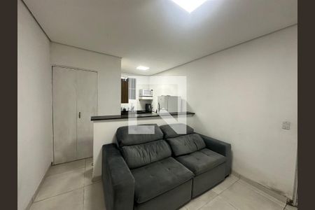 Sala de casa para alugar com 1 quarto, 120m² em Cidade São Pedro - Gleba A, Santana de Parnaíba