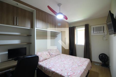 Quarto 2 de apartamento para alugar com 2 quartos, 80m² em Taquara, Rio de Janeiro