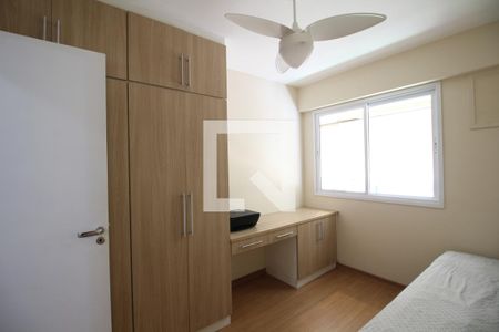 Quarto 1 de apartamento para alugar com 2 quartos, 80m² em Taquara, Rio de Janeiro