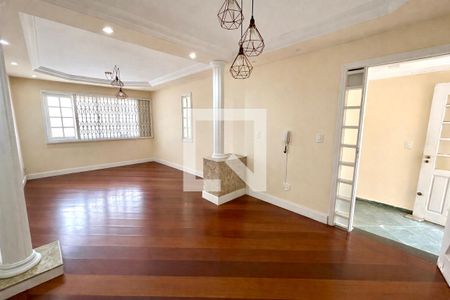 Sala de casa para alugar com 3 quartos, 250m² em Macedo, Guarulhos