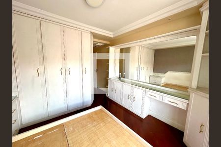 Quarto Suíte de casa para alugar com 3 quartos, 250m² em Macedo, Guarulhos