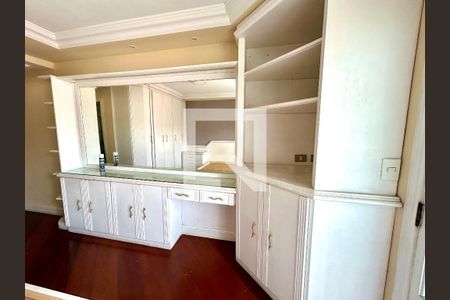 Quarto Suíte de casa para alugar com 3 quartos, 250m² em Macedo, Guarulhos