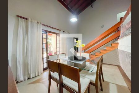 Sala de Jantar de casa à venda com 4 quartos, 250m² em City Bussocaba, Osasco