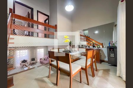 Sala de Jantar de casa à venda com 4 quartos, 250m² em City Bussocaba, Osasco