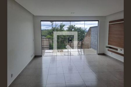 Casa à venda com 3 quartos, 122m² em Novo Santos Dumont, Lagoa Santa
