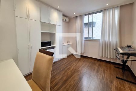 Quarto 1 de apartamento à venda com 3 quartos, 130m² em Icaraí, Niterói