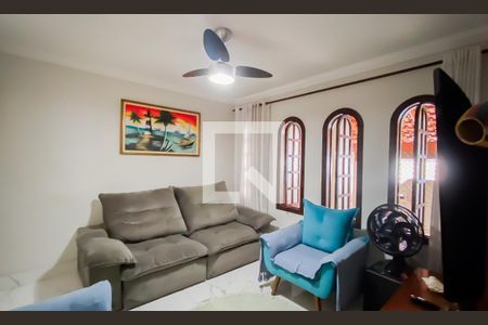 Sala de casa à venda com 3 quartos, 95m² em Vila Domitila, São Paulo