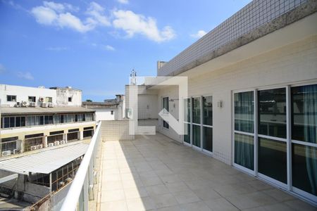 Apartamento à venda com 3 quartos, 200m² em Barra da Tijuca, Rio de Janeiro