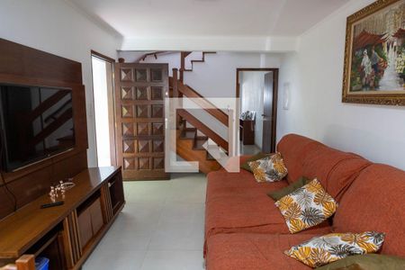 Sala de casa à venda com 5 quartos, 177m² em Jardim Peri Peri, São Paulo