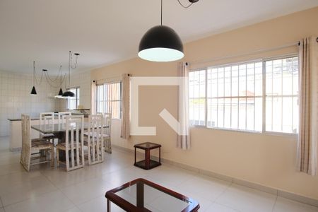 Sala de casa para alugar com 3 quartos, 205m² em Vila Beatriz, São Paulo